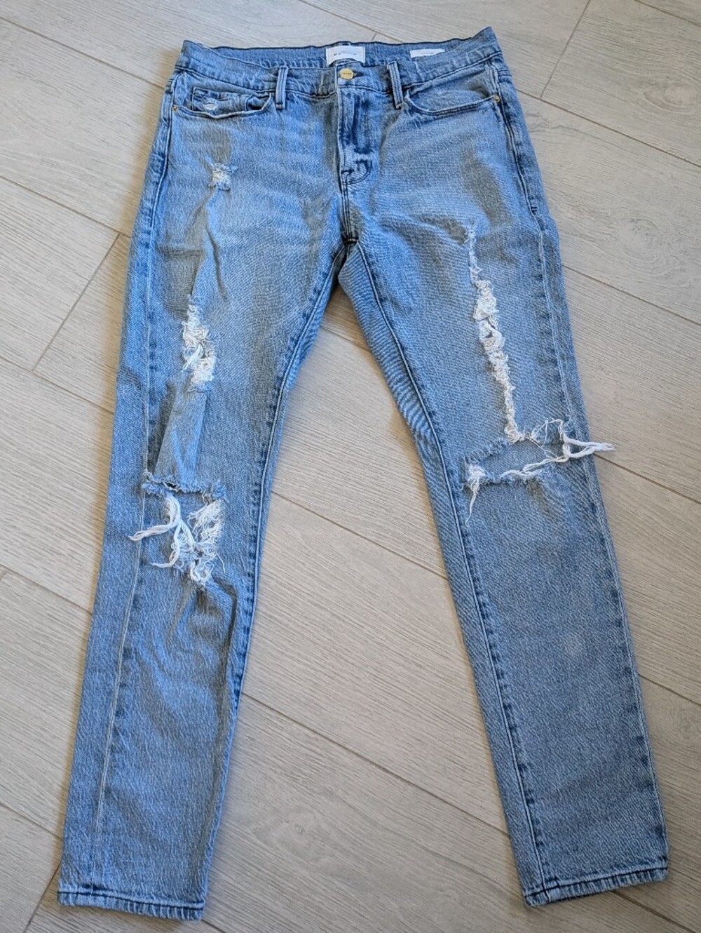 Frame Le Garçon Beldon Ripped Jeans size 29